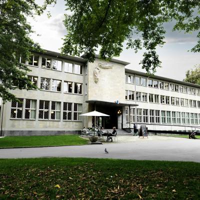 Zentral- & Hochschulbibliothek Luzern