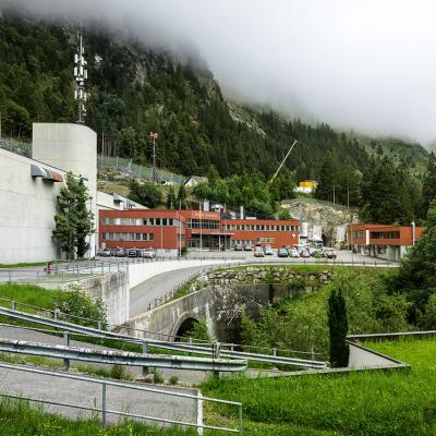 1 Gotthard Tunnel